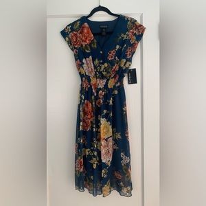 NEW Enfocus Studio Midi floral dress with tags. Beautiful Navy blue color.